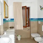 Rosy's Maison d'hôtes 2*